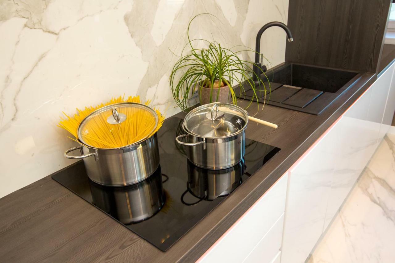 Apartmani Paklenica Noa Starigrad Paklenica Exteriör bild
