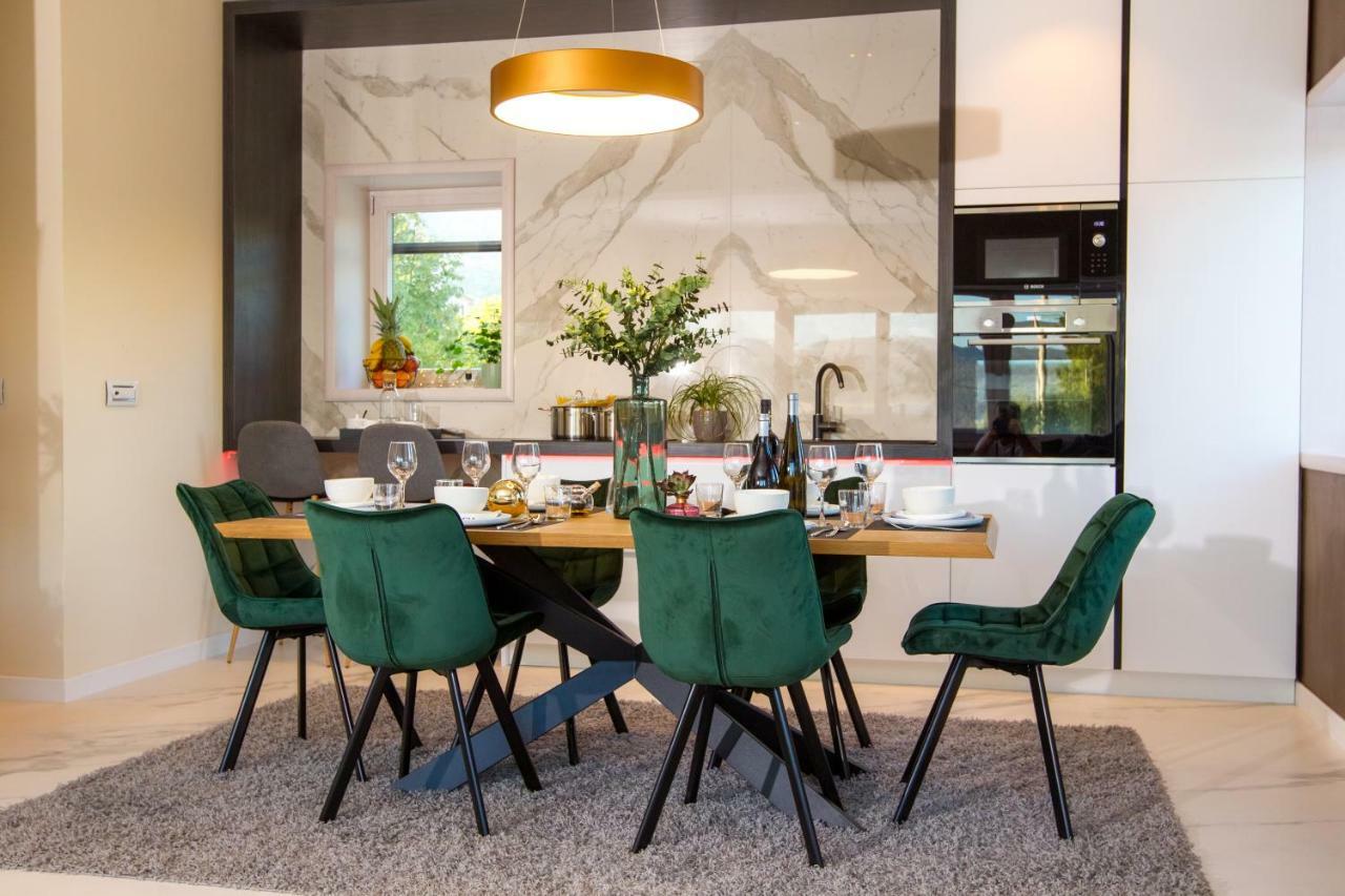 Apartmani Paklenica Noa Starigrad Paklenica Exteriör bild