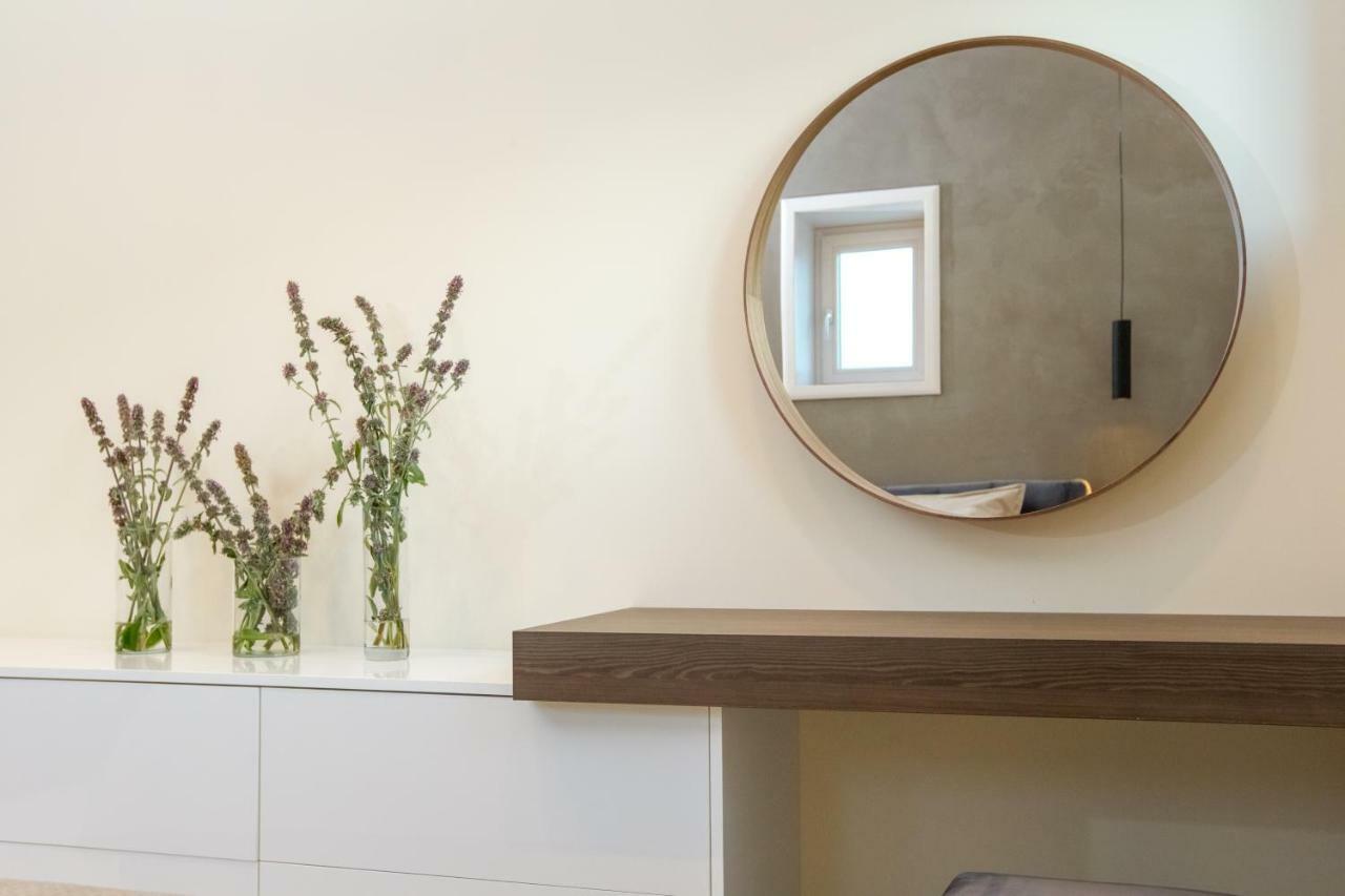 Apartmani Paklenica Noa Starigrad Paklenica Exteriör bild
