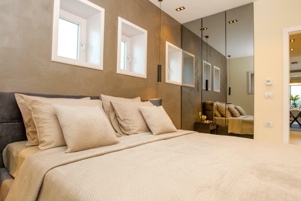 Apartmani Paklenica Noa Starigrad Paklenica Exteriör bild