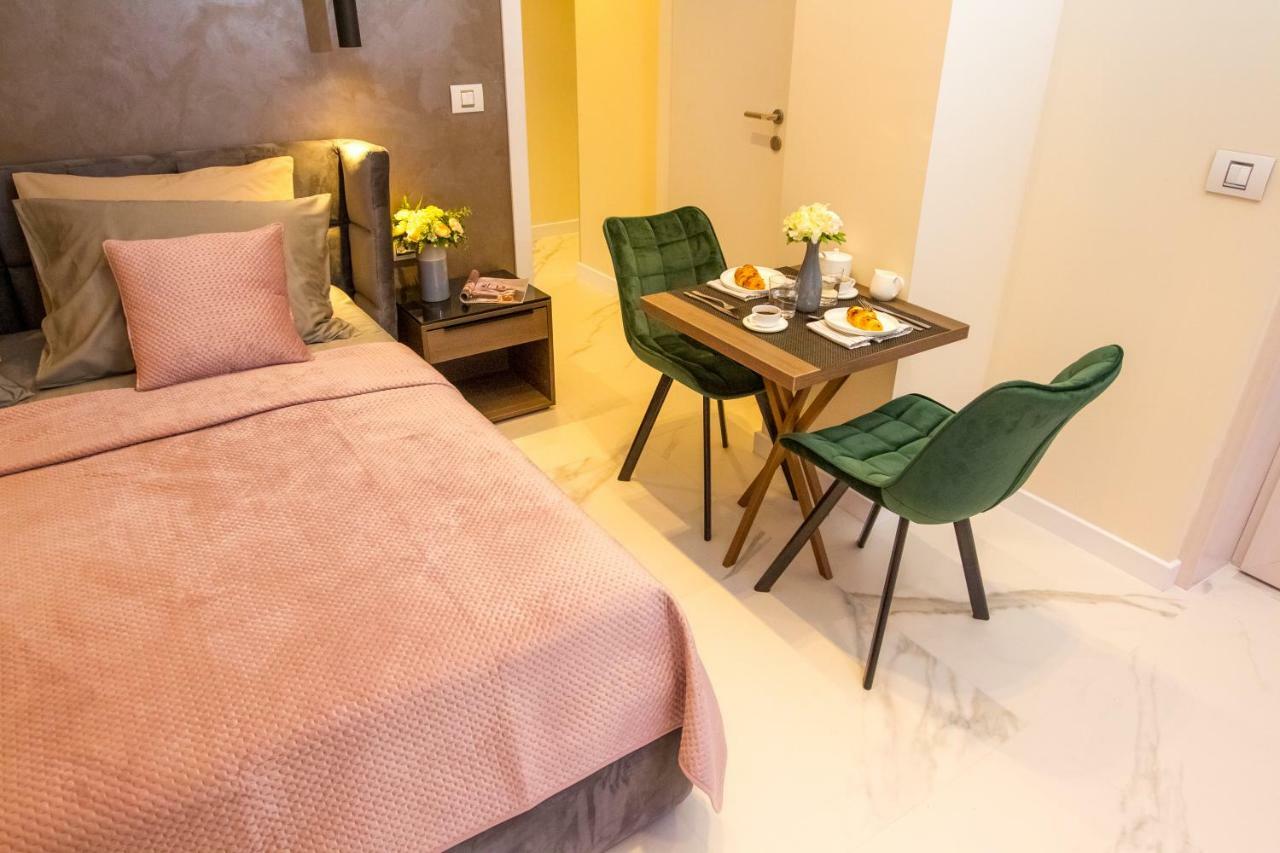 Apartmani Paklenica Noa Starigrad Paklenica Exteriör bild